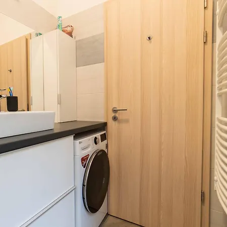 Fiumei Appartement *